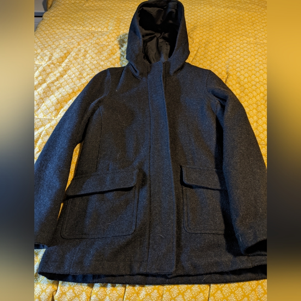 Old Navy women's gray peacoat